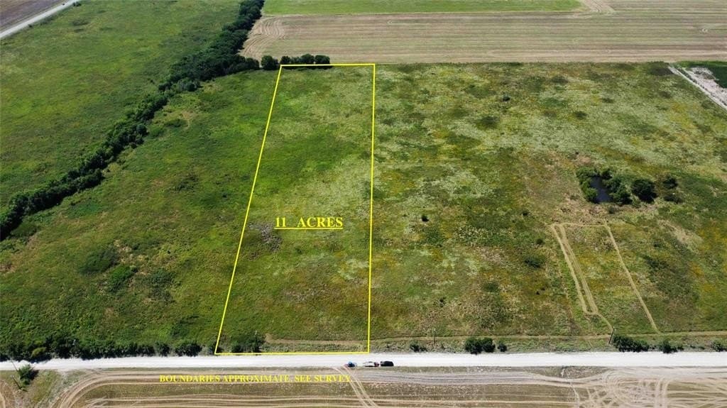 11 acres in Red River (TX) County