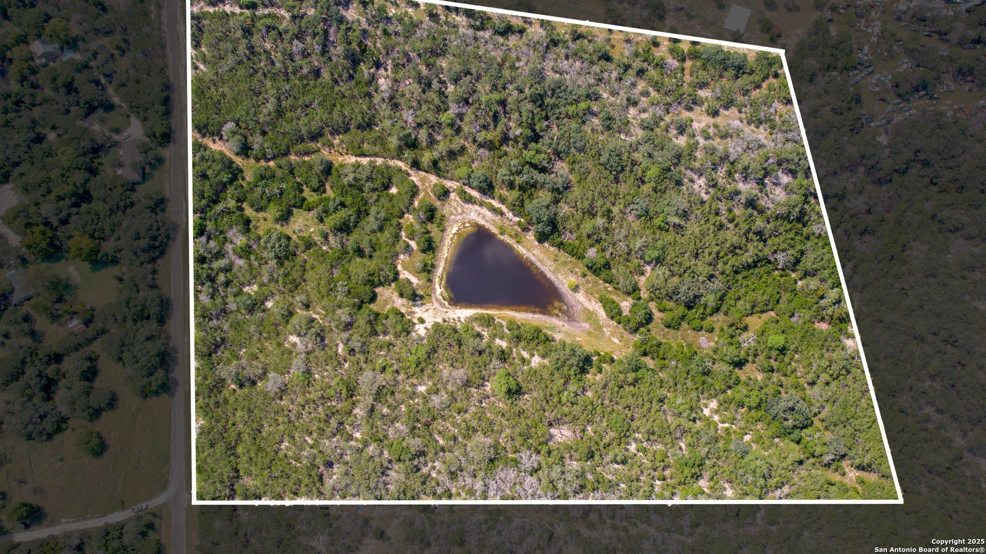 16.77 acres in Kerr County - photo 5