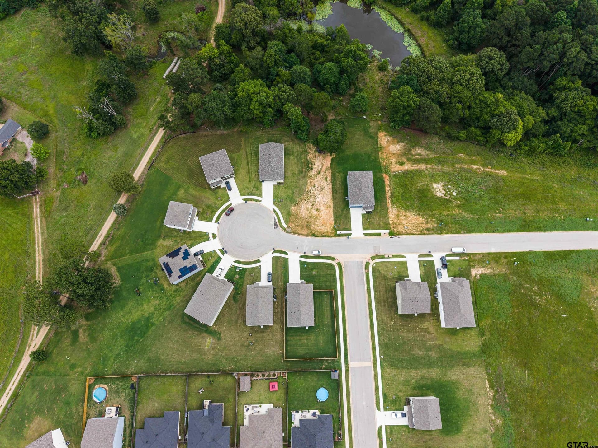 0.41 acres in Henderson County - photo 6