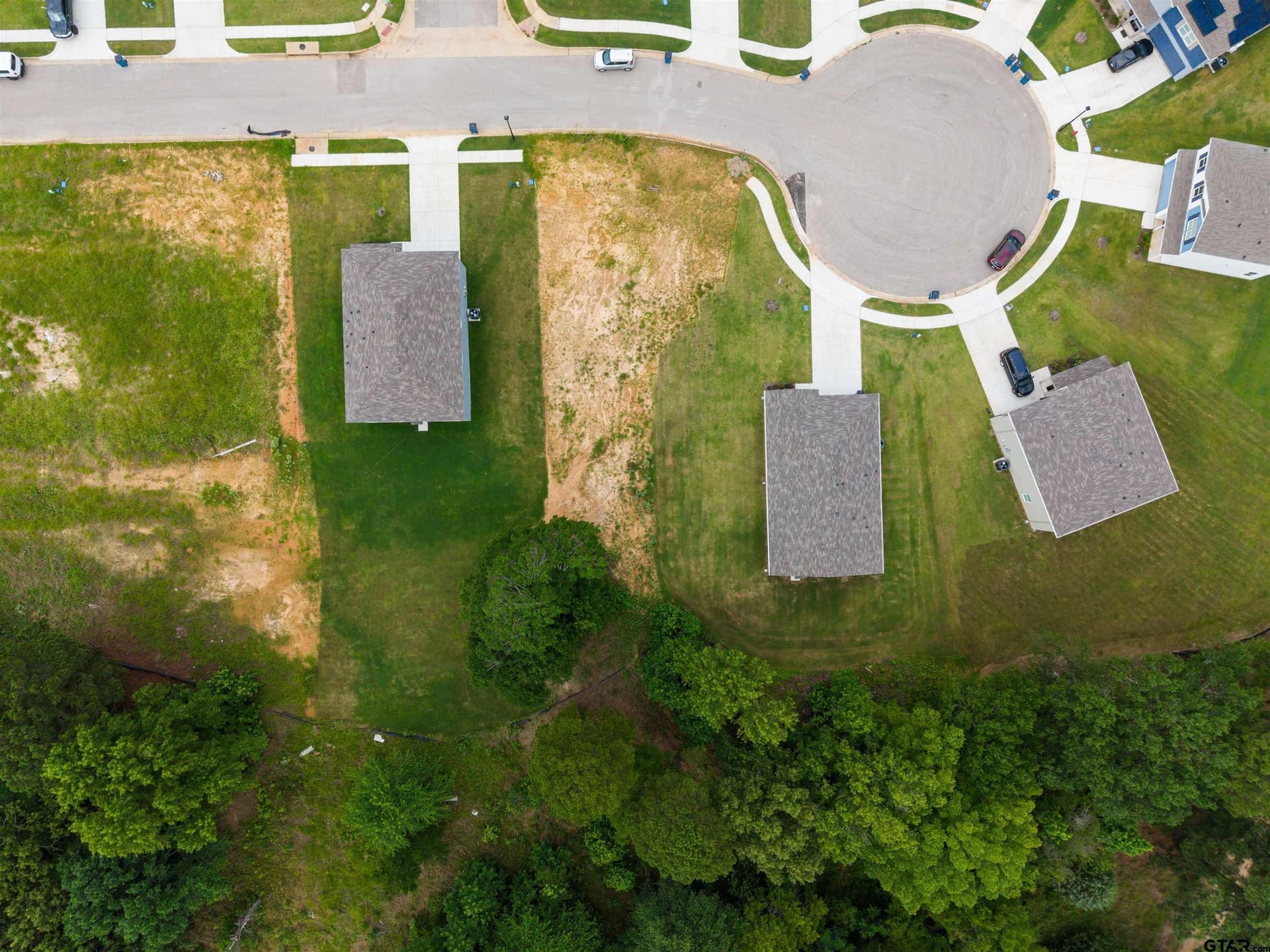 0.41 acres in Henderson County - photo 10