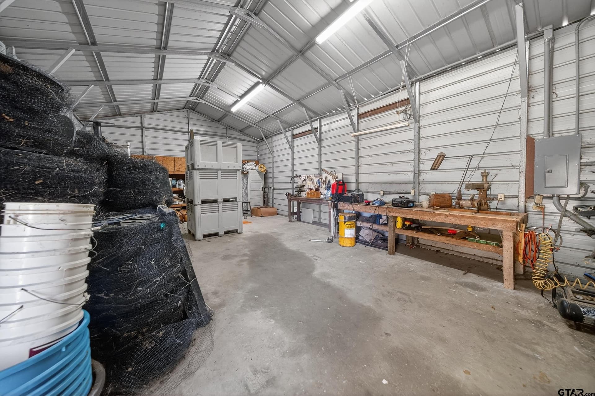 24.82 acres in Smith County gallery image 3