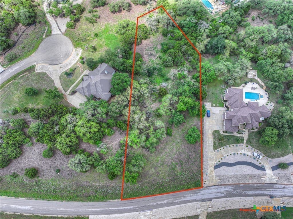 1.26 acres in Comal County featured view