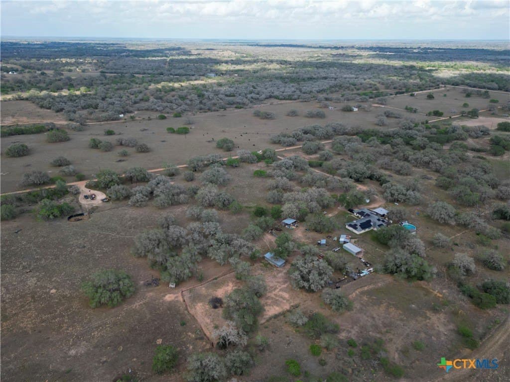 10.28 acres in DeWitt County - photo 19