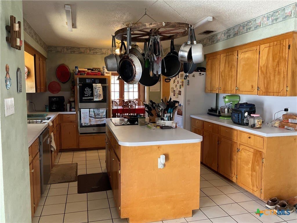 10.28 acres in DeWitt County - photo 30
