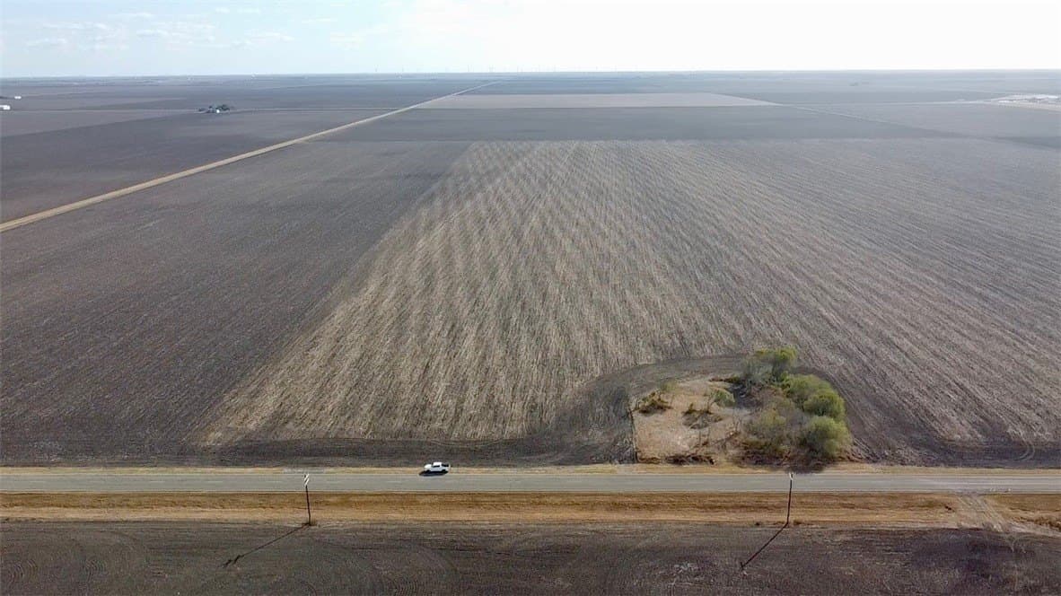 80 acres in San Patricio County