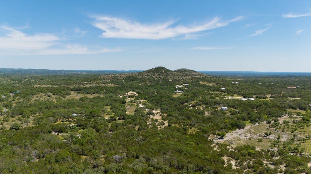 2.91 acres in Kendall County gallery image 3