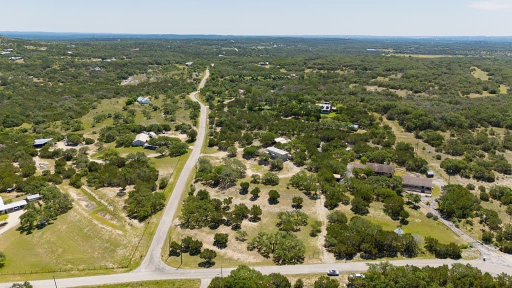 2.91 acres in Kendall County gallery image 2