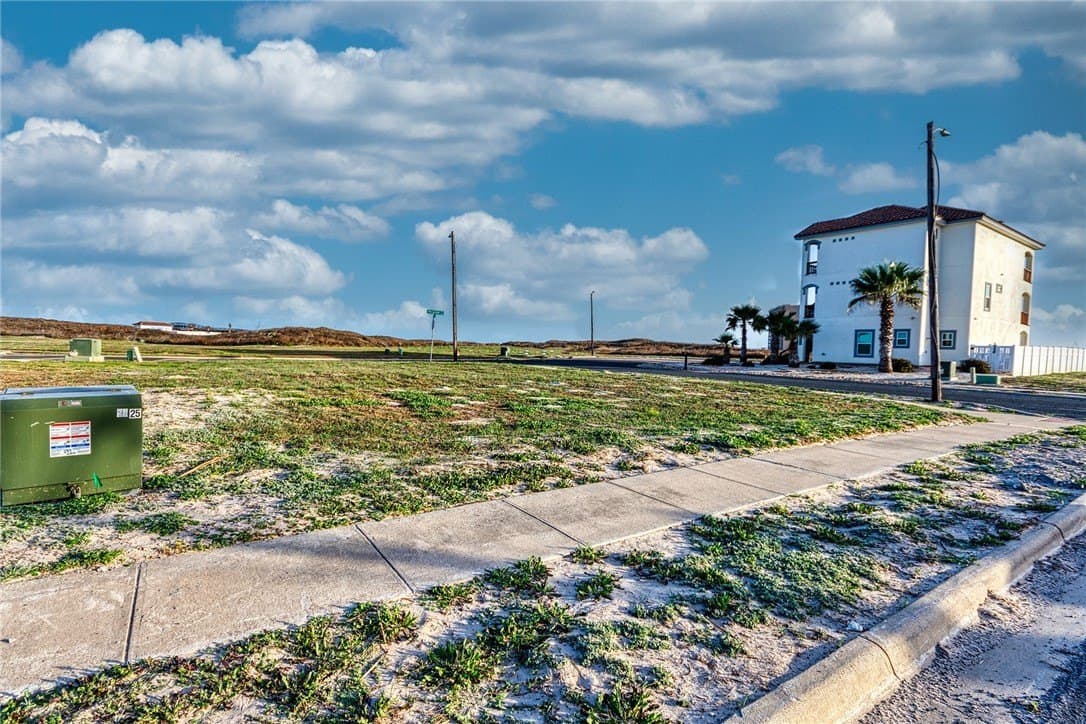 0.11 acres in Nueces County gallery image 3