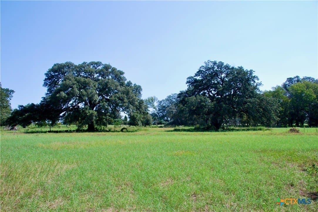 2.01 acres in Fayette County gallery image 2