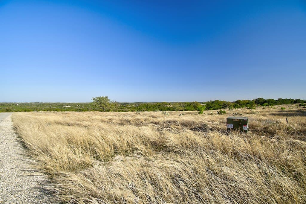 3.07 acres in Gillespie County gallery image 4