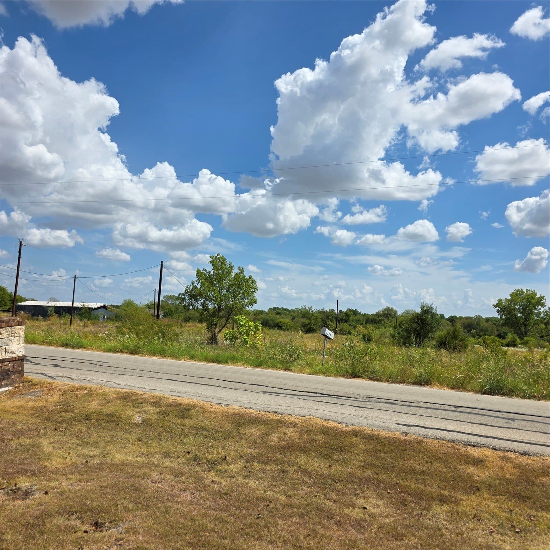 10.24 acres in Kaufman County - photo 3