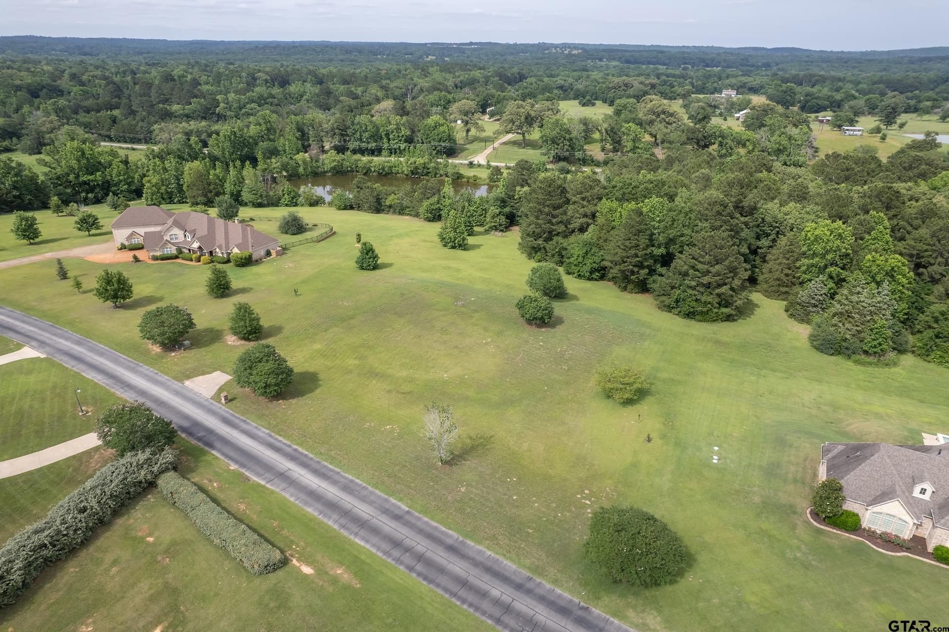 2.58 acres in Smith County