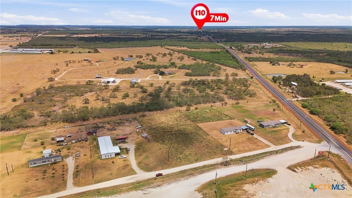 2 acres in Gonzales County - photo 9