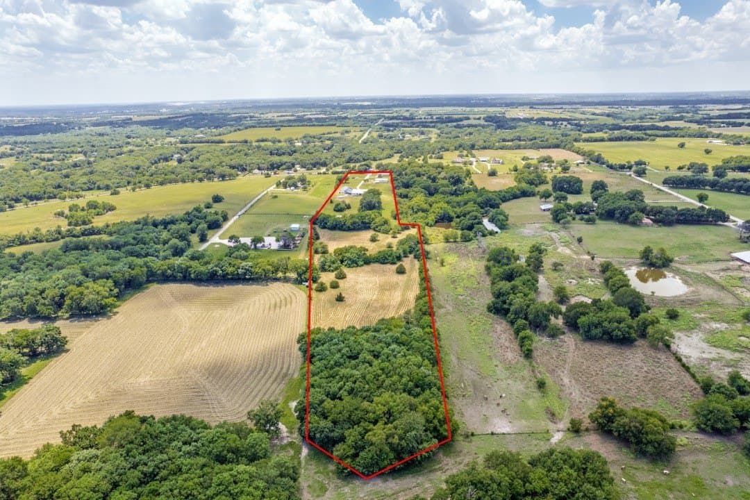 13.33 acres in Collin County - photo 37