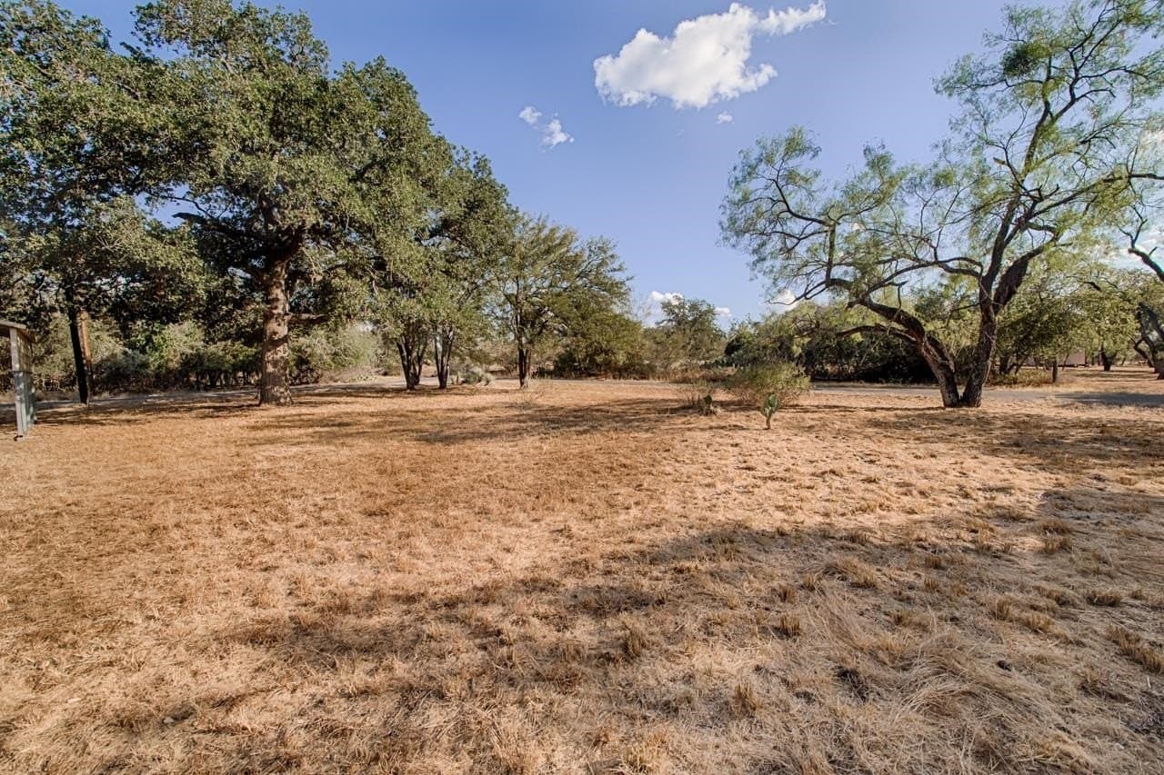 0.11 acres in Burnet County - photo 4