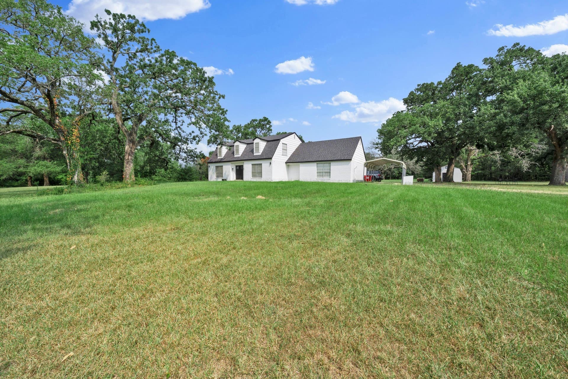 10 acres in Hopkins County - photo 3
