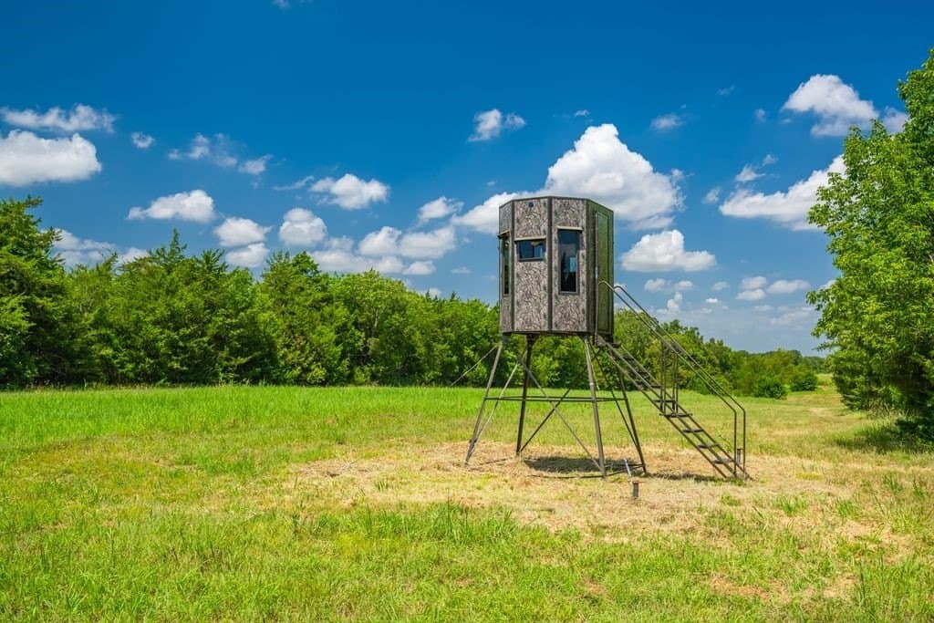 320 acres in Hopkins County - photo 10