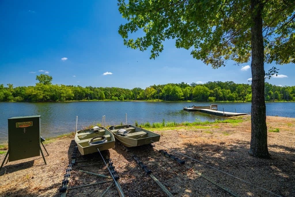 320 acres in Hopkins County - photo 6