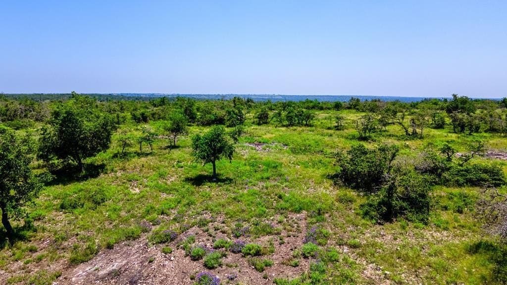 10.1 acres in Gillespie County