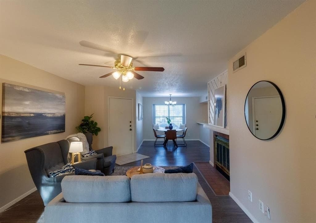 17.99 acres in Dallas County gallery image 3