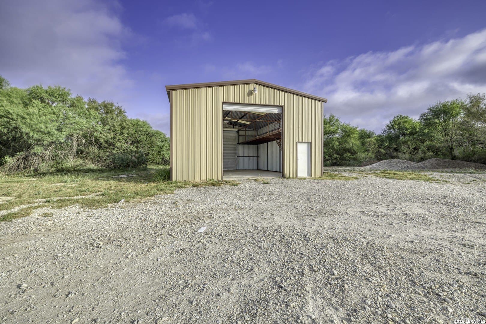 27.57 acres in Uvalde County - photo 33