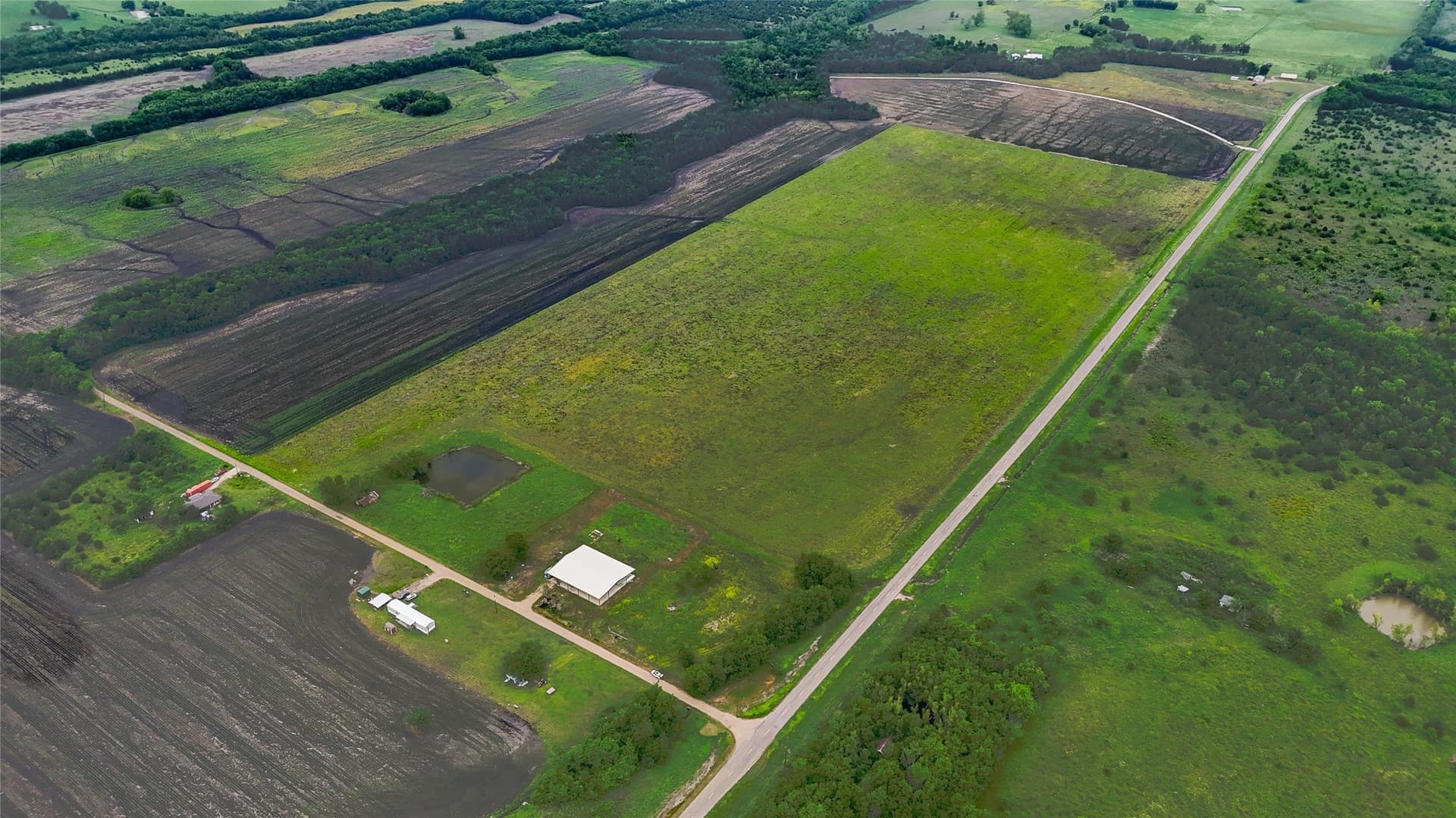 40 acres in Delta County