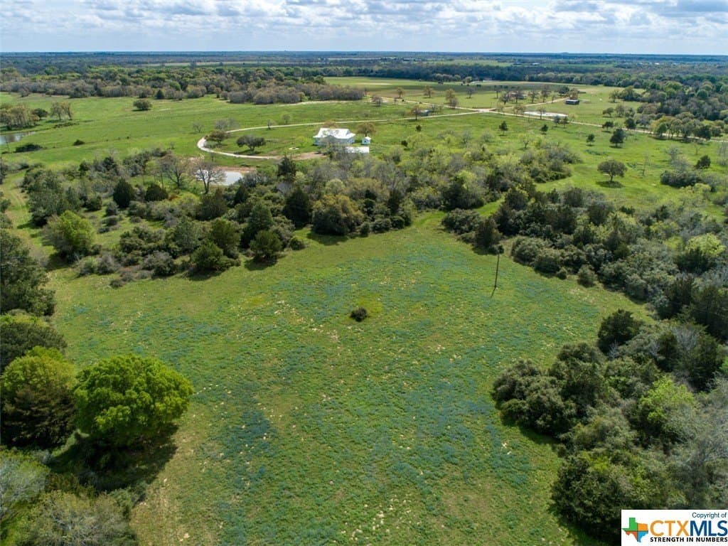 40.32 acres in Lavaca County gallery image 3
