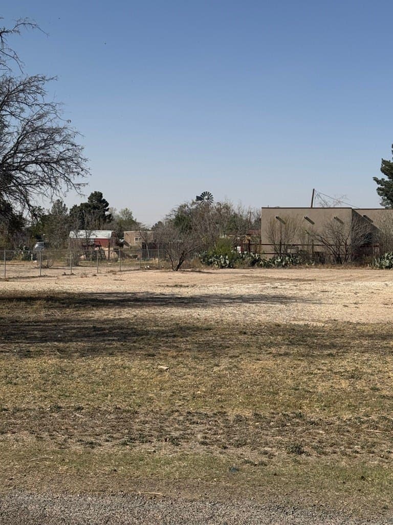 0.18 acres in Pecos County - photo 3