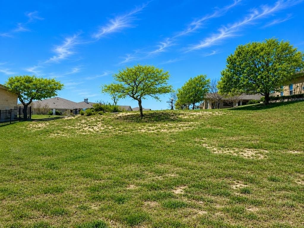 0.21 acres in Kerr County - photo 6