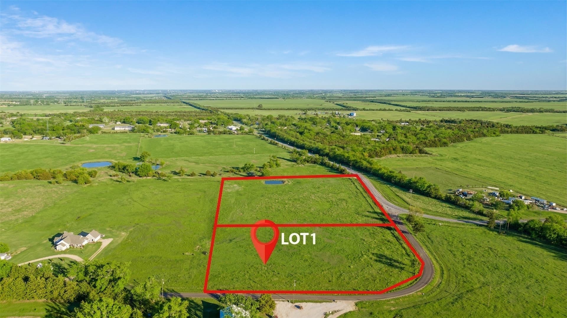 2.12 acres in Lamar County