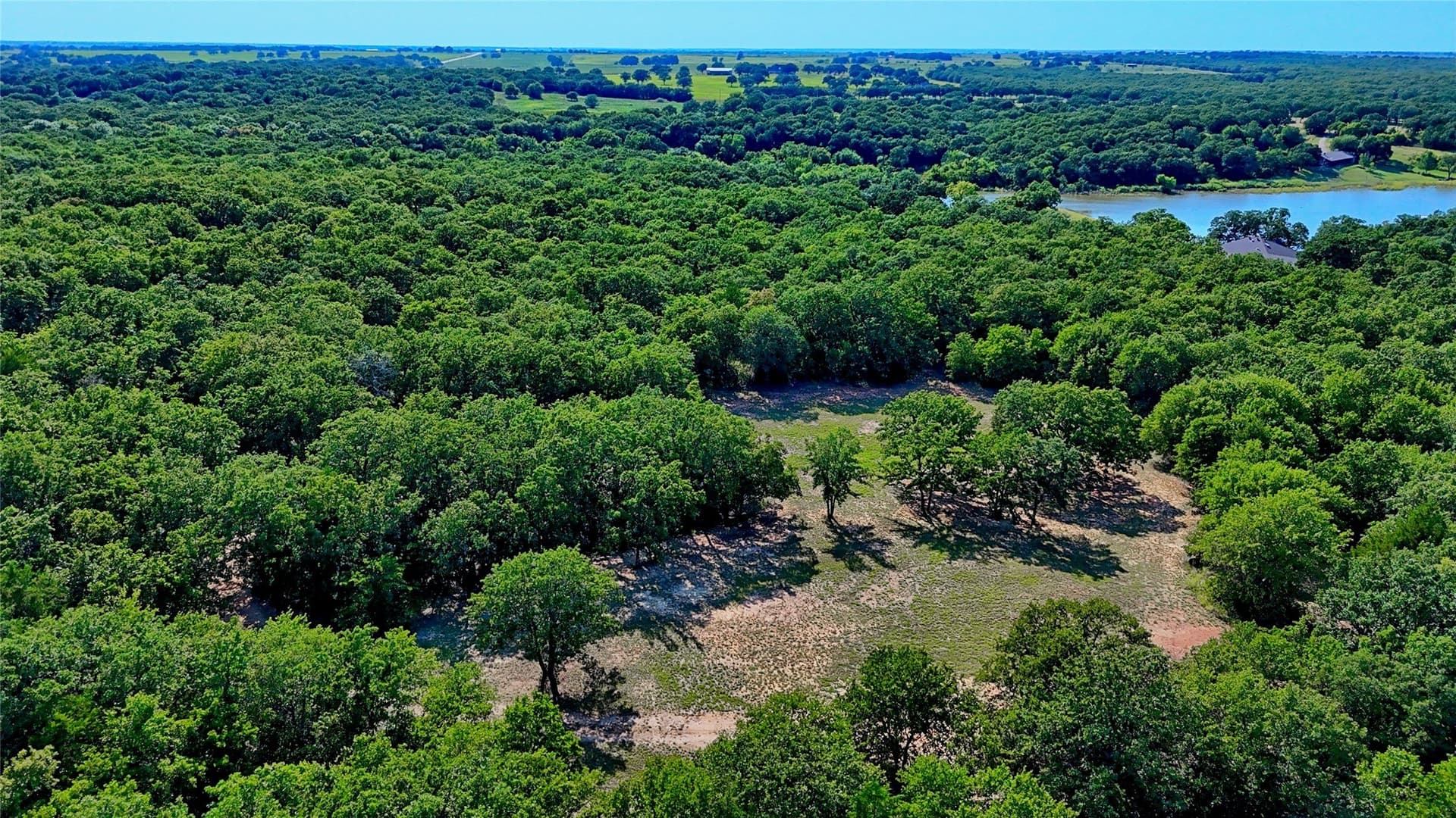 21.05 acres in Montague County - photo 9