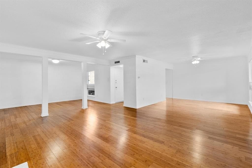 10.4 acres in Dallas County gallery image 4