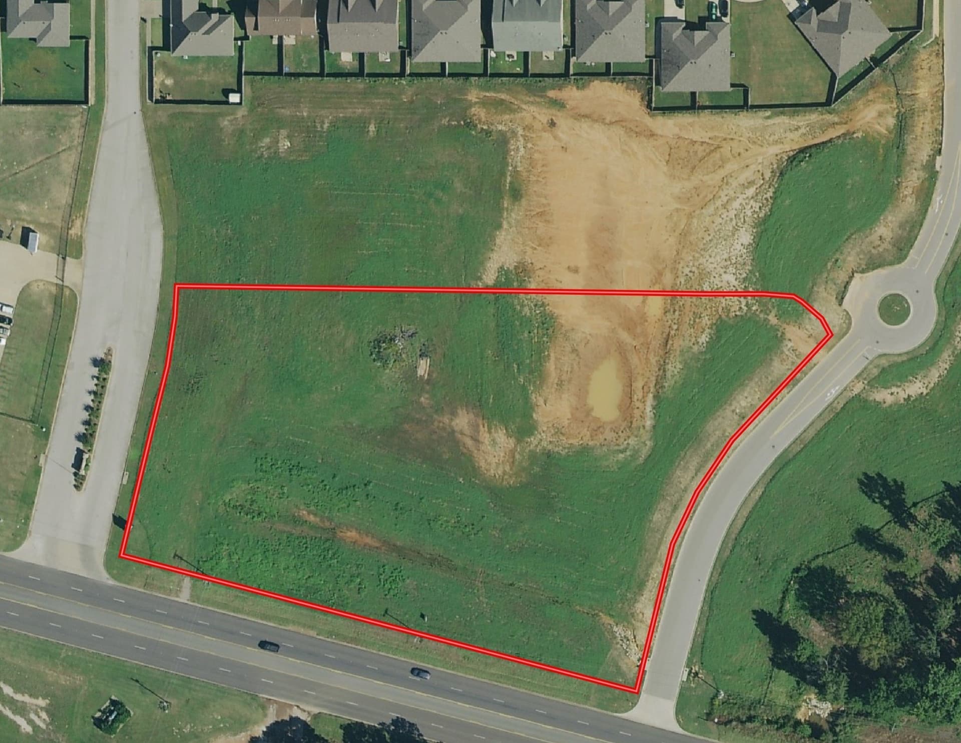 3.91 acres in Smith County