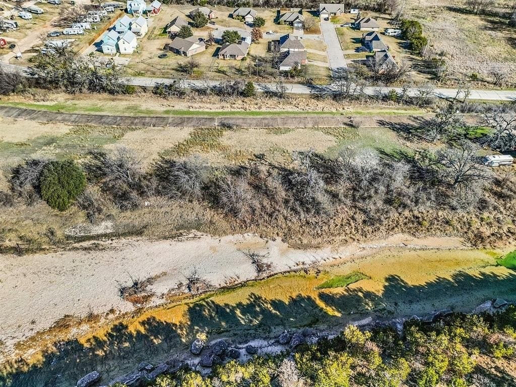 0.55 acres in Somervell County gallery image 4