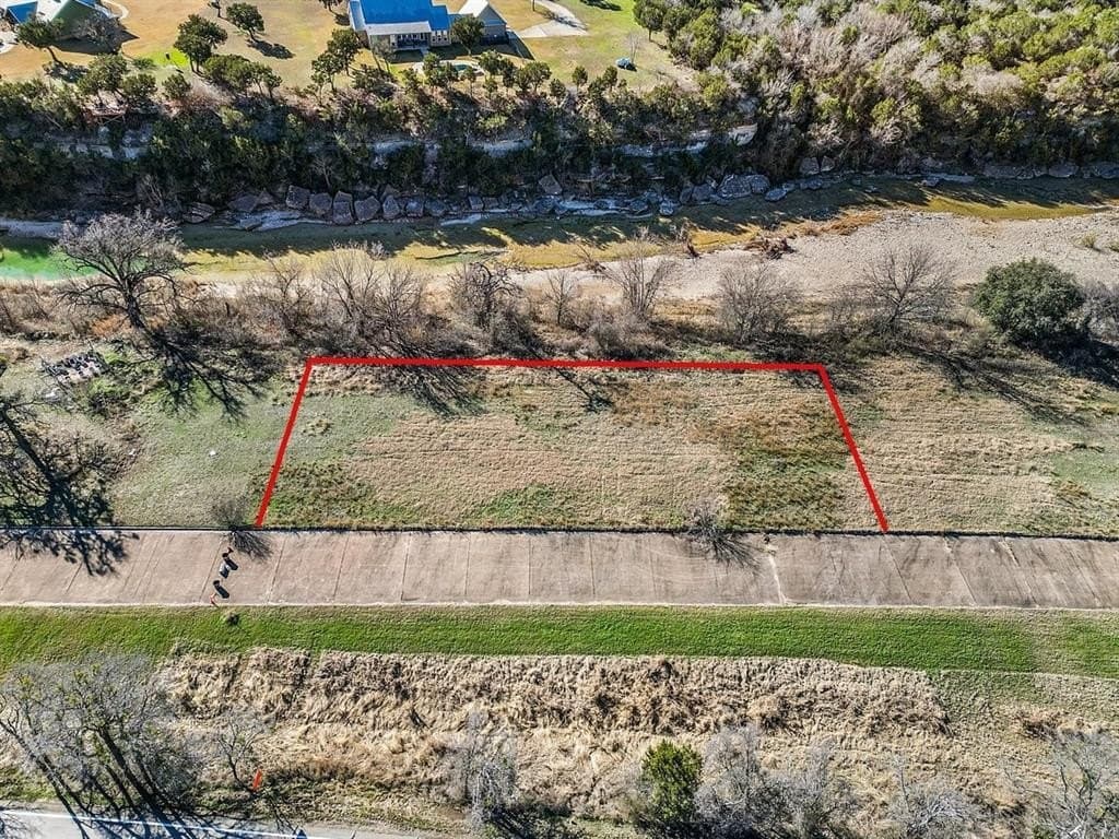 0.55 acres in Somervell County gallery image 2