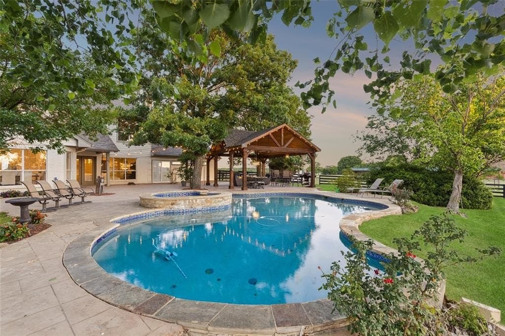 16 acres in Collin County gallery image 2