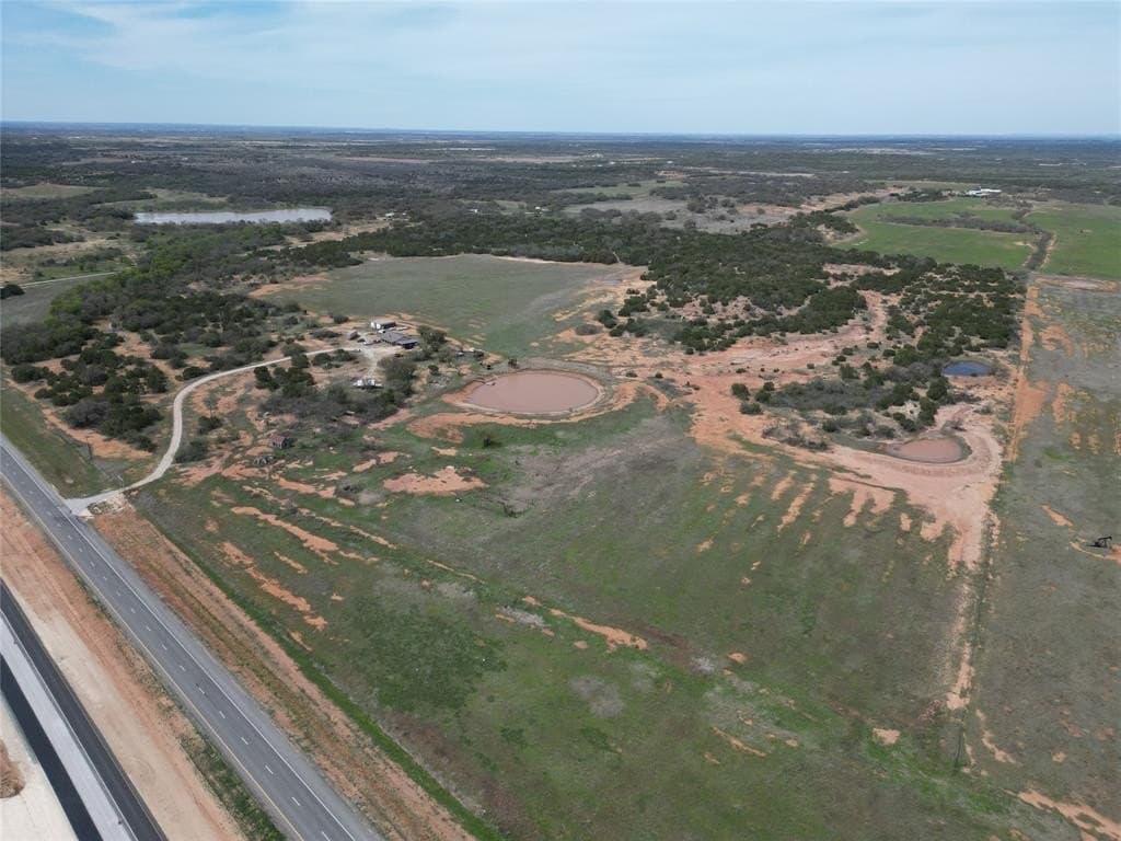 172.5 acres in Coleman County