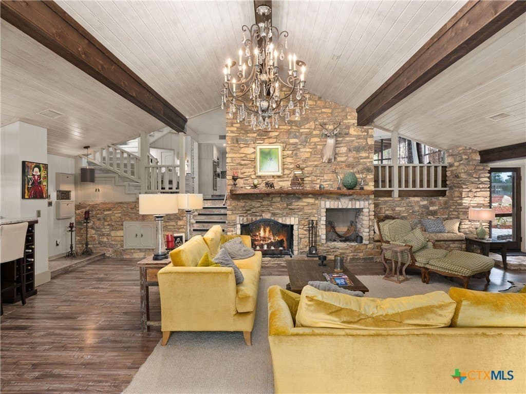 31.65 acres in Hays County gallery image 2