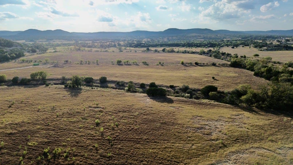10 acres in Bandera County - photo 10