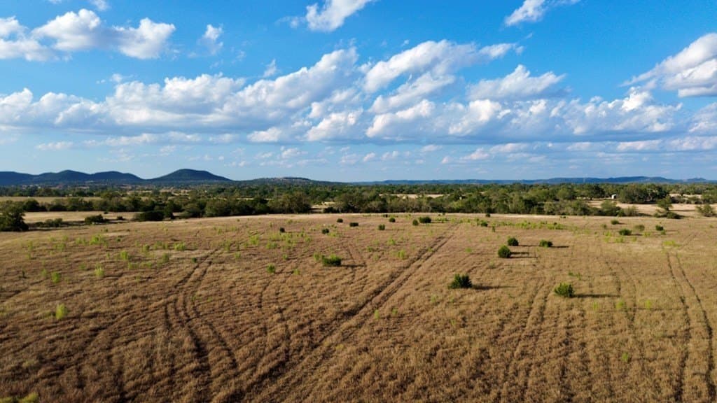 10 acres in Bandera County - photo 9