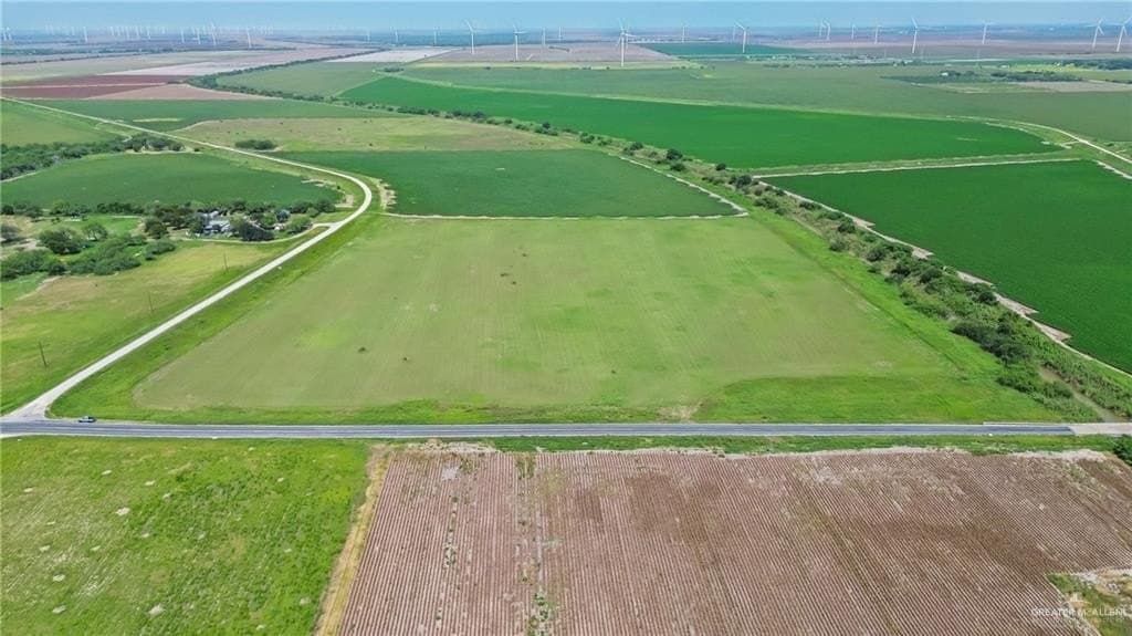 10.5 acres in Cameron County gallery image 4