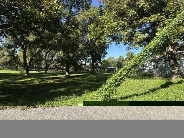 0.35 acres in Grayson County - photo 5