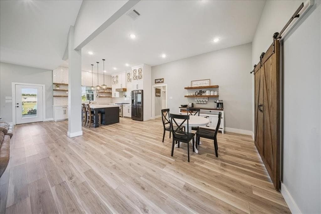 10.4 acres in Hunt County gallery image 2