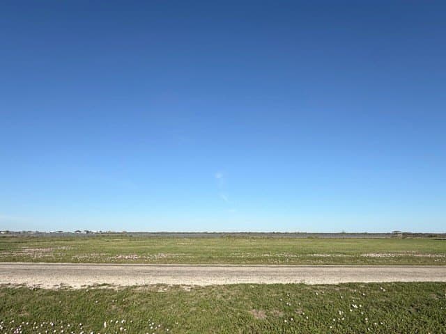 1 acres in Palacios Area County gallery image 3