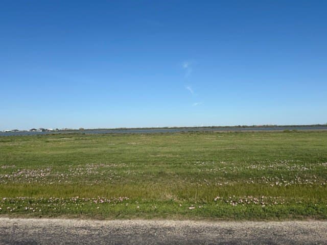 1 acres in Palacios Area County - photo 6