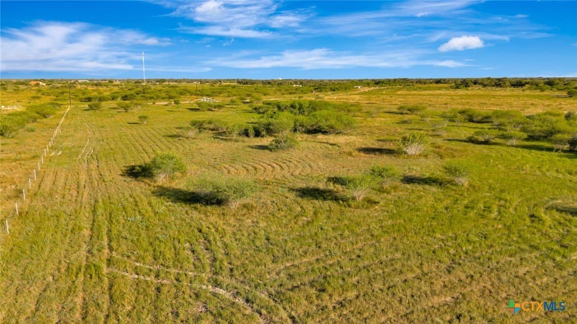 10.1 acres in Refugio County - photo 17