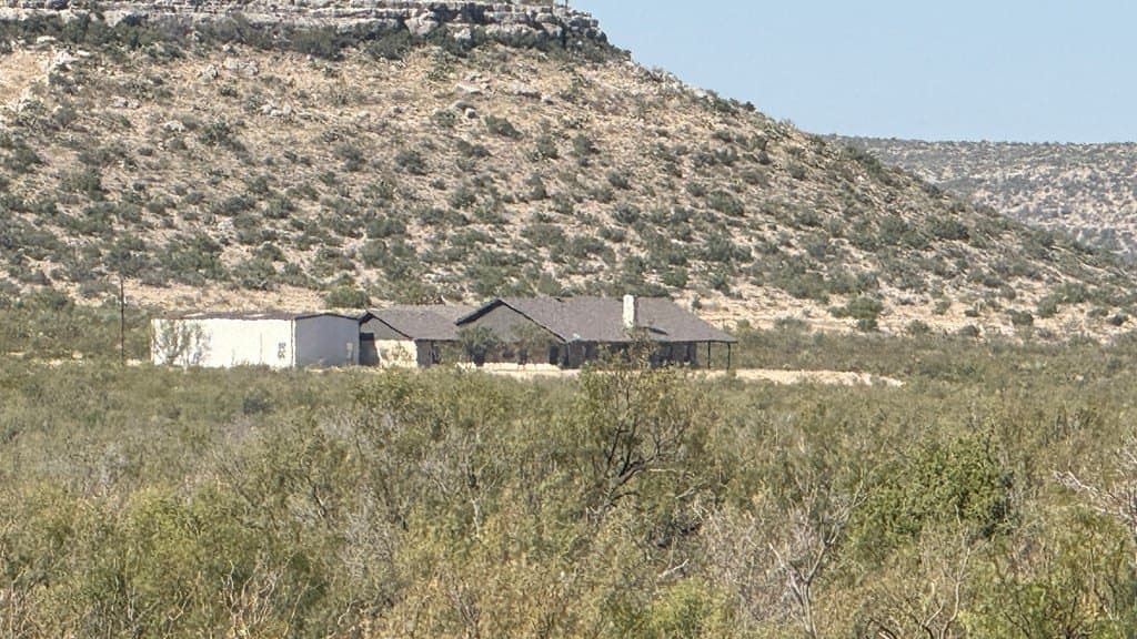 409.2 acres in Pecos County - photo 2