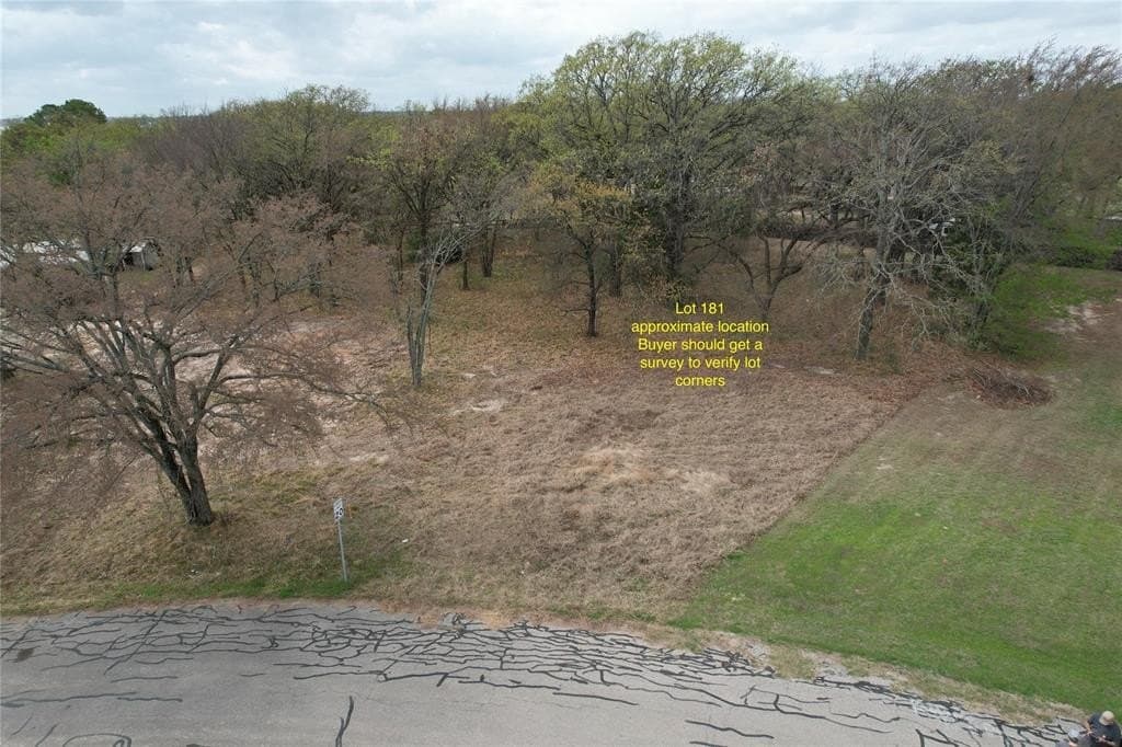 0.31 acres in Henderson County gallery image 2