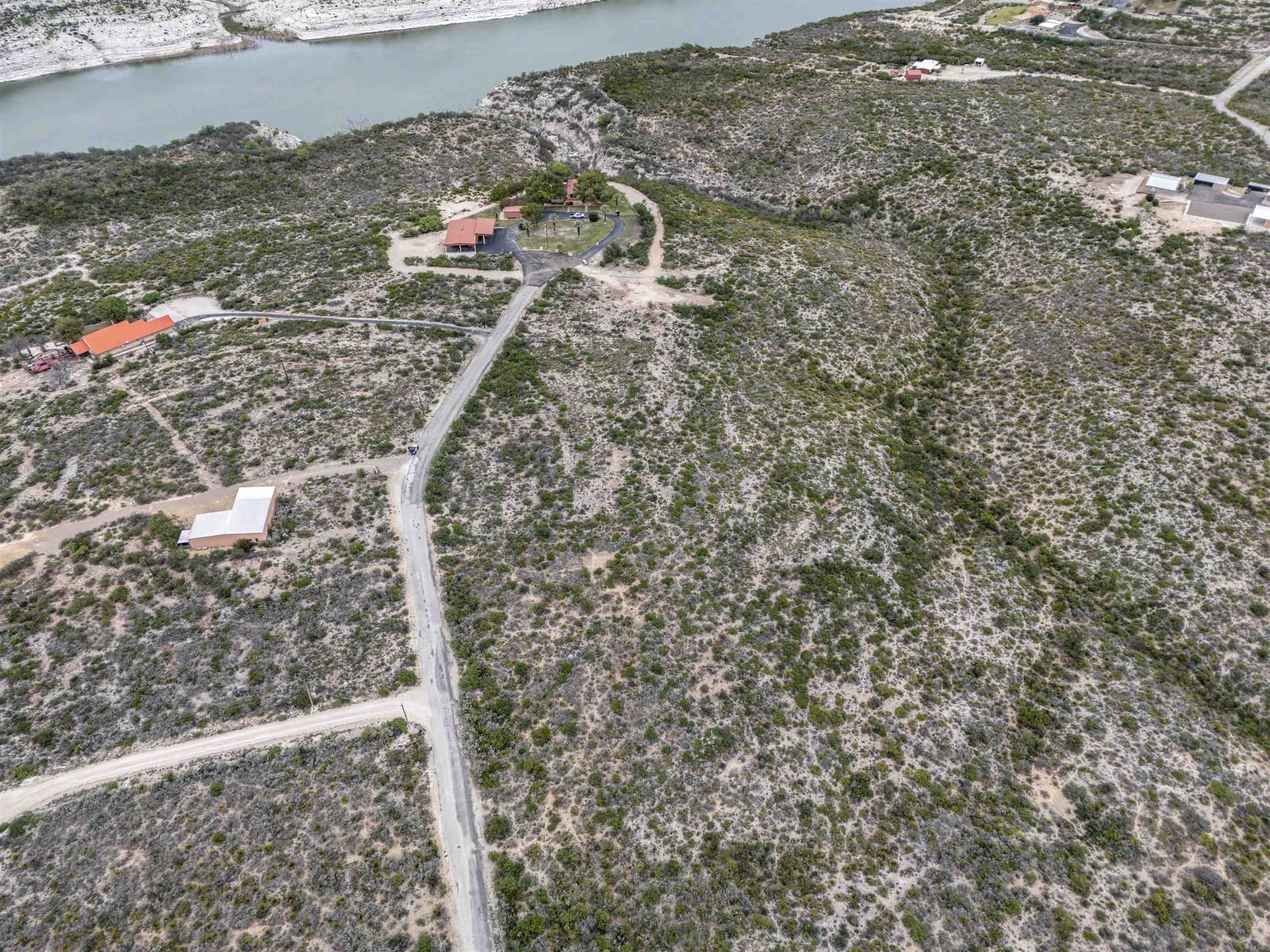 5.05 acres in Val Verde County gallery image 3