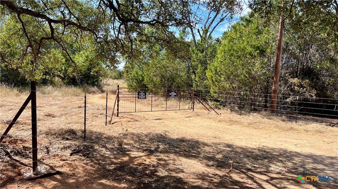 368 acres in Burnet County gallery image 3